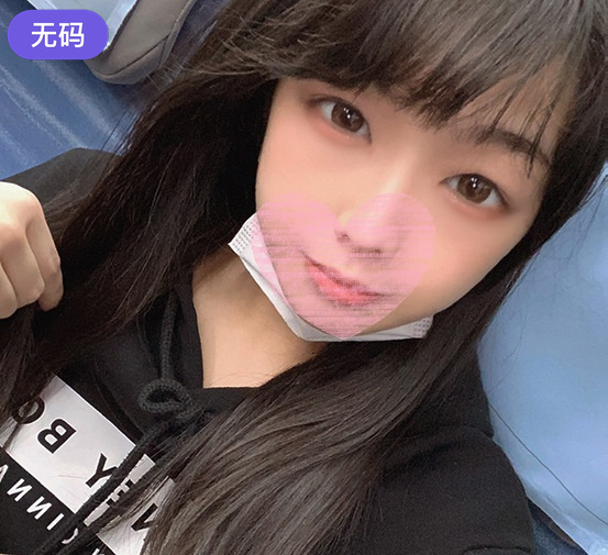 FC2 PPV 3553690 退学后的活泼自由奔放樱花酱